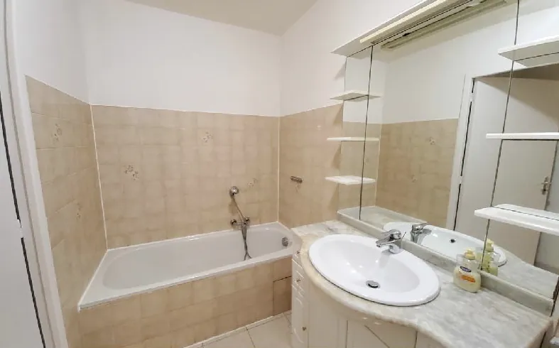 Splendide appartement 2 pièces au Mourillon, proche des plages à Toulon 