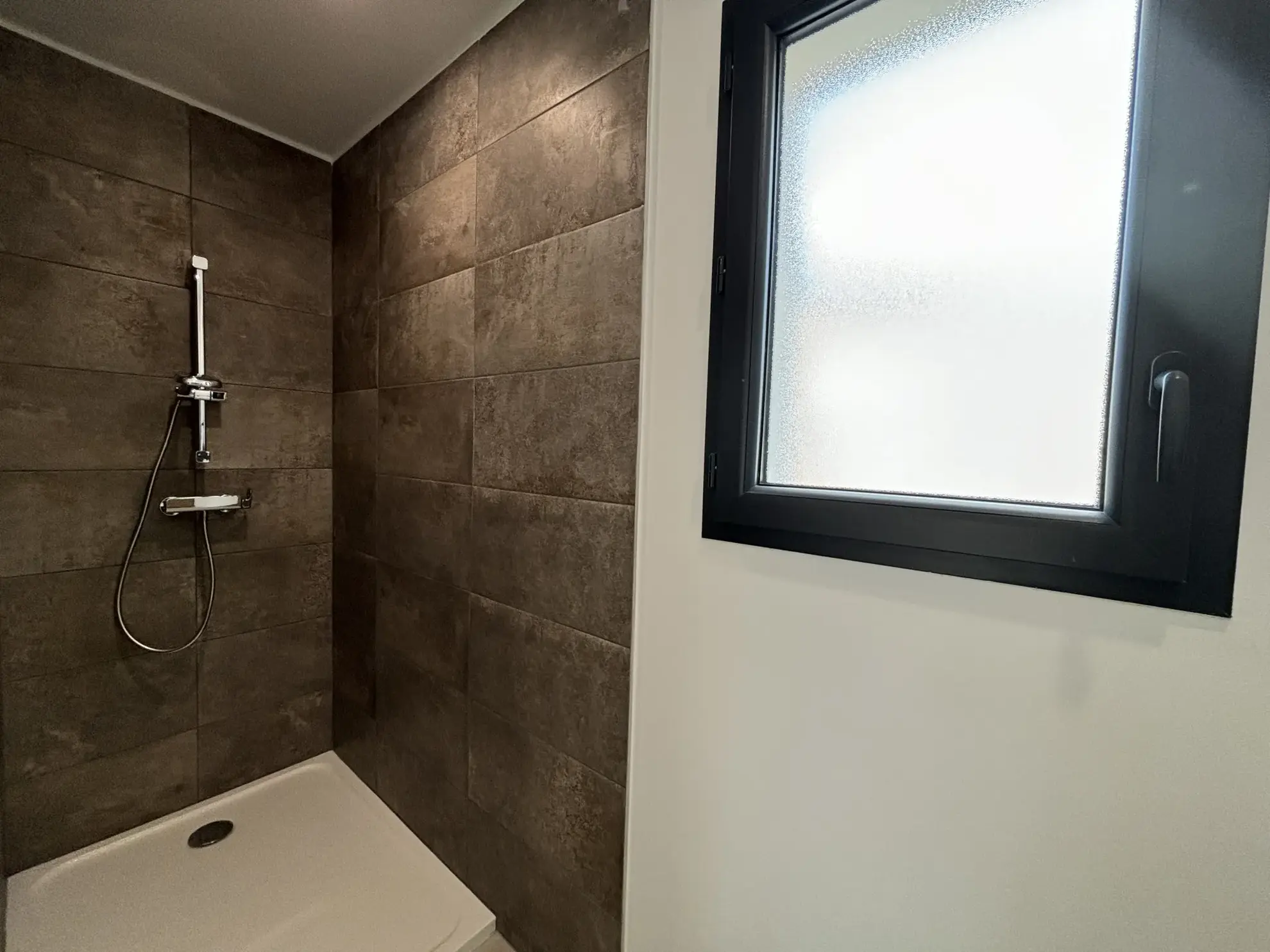 Maison neuve 3 faces avec garage à Corneilla-del-Vercol - Norme RE2020 