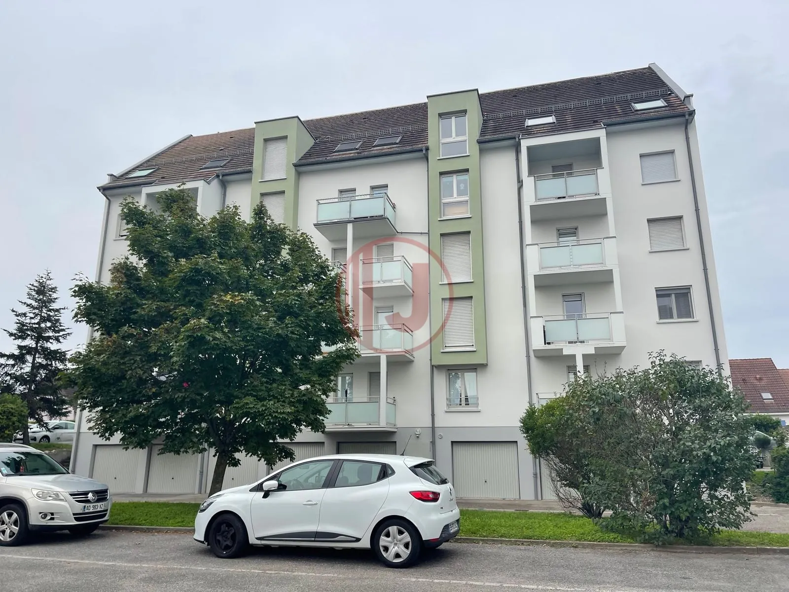 Appartement T3 de 63 m² à Wittenheim centre avec garage et cave 