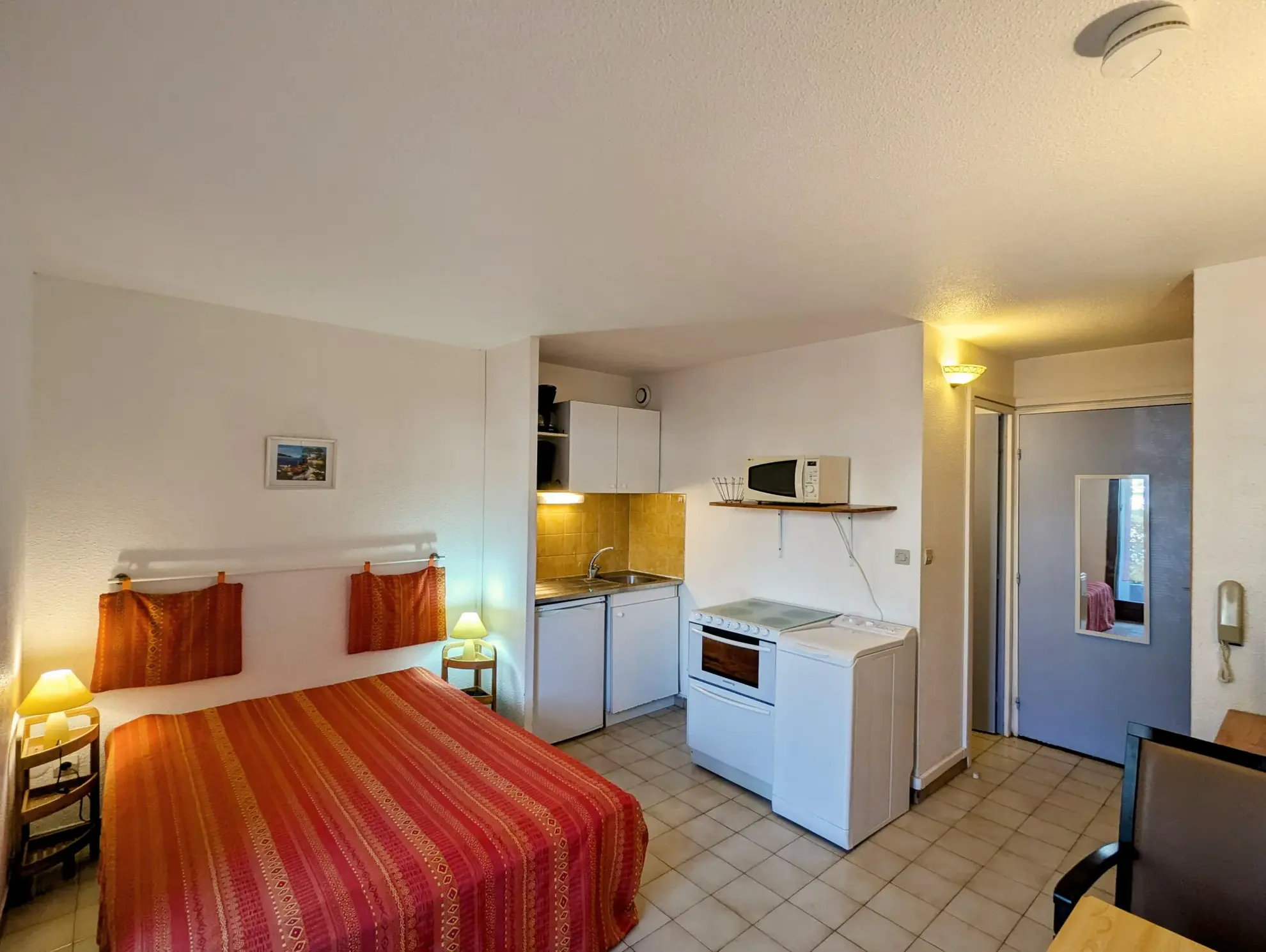 Studio de 18 m² avec terrasse à Lamalou-les-Bains - Idéal investissement