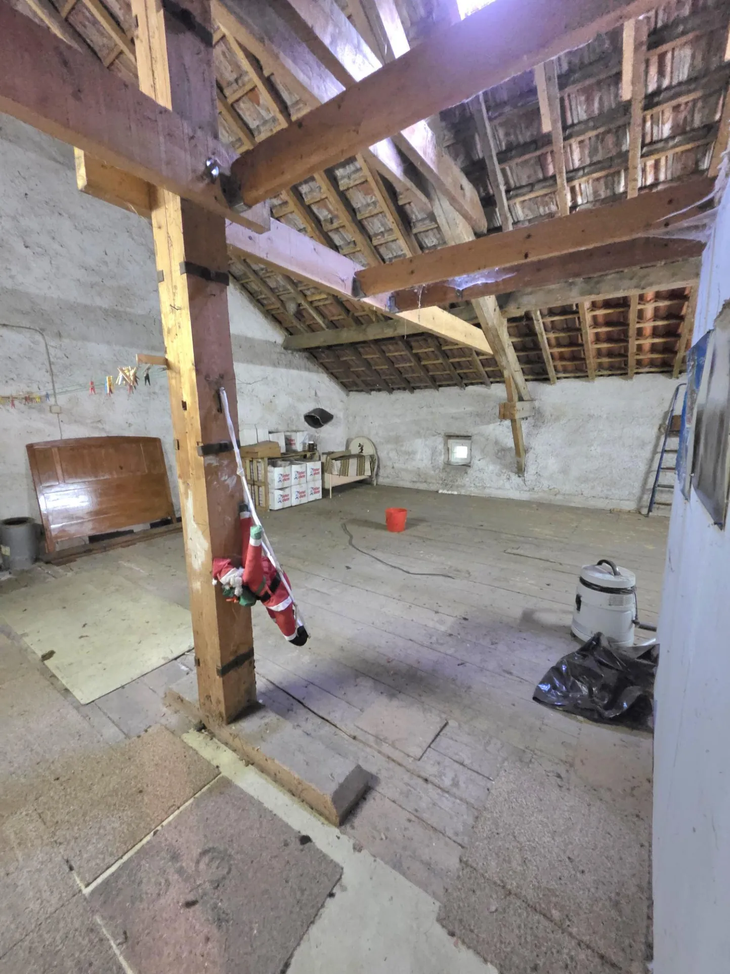 Maison de village à Mouilly avec terrain et garage - 160 m² 