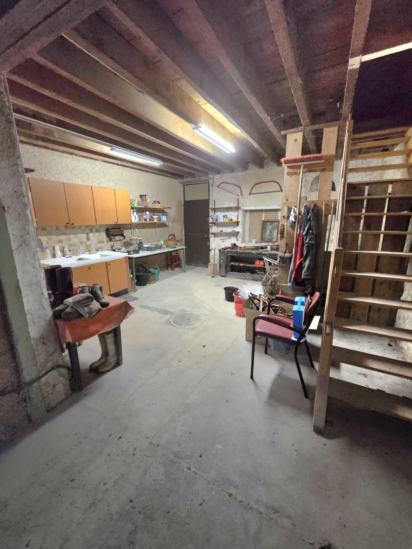 Maison de village à Mouilly avec terrain et garage - 160 m² 