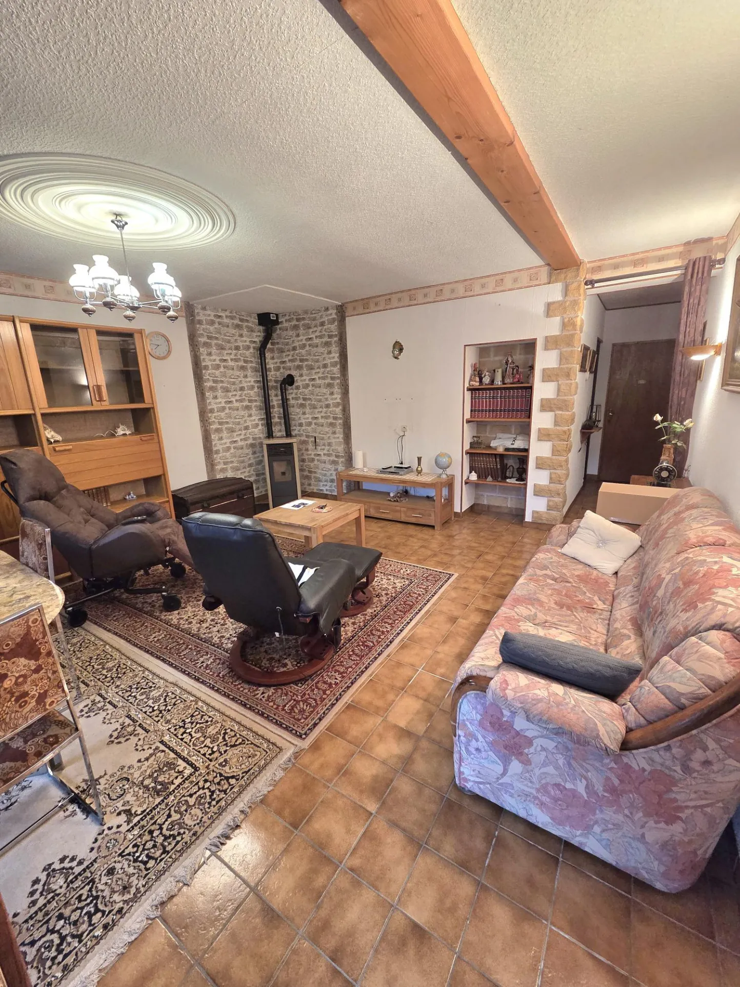 Maison de village à Mouilly avec terrain et garage - 160 m² 