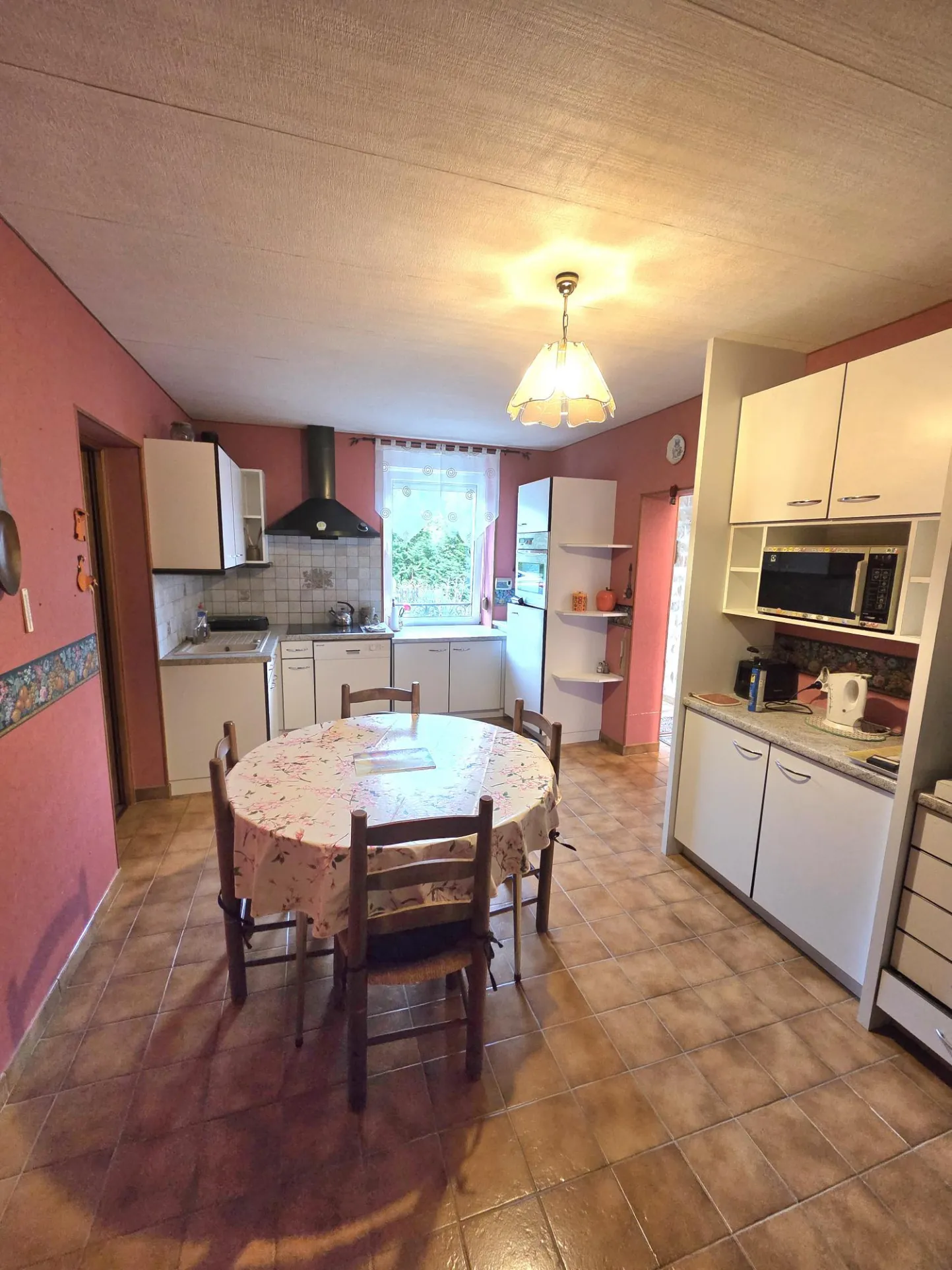 Maison de village à Mouilly avec terrain et garage - 160 m² 