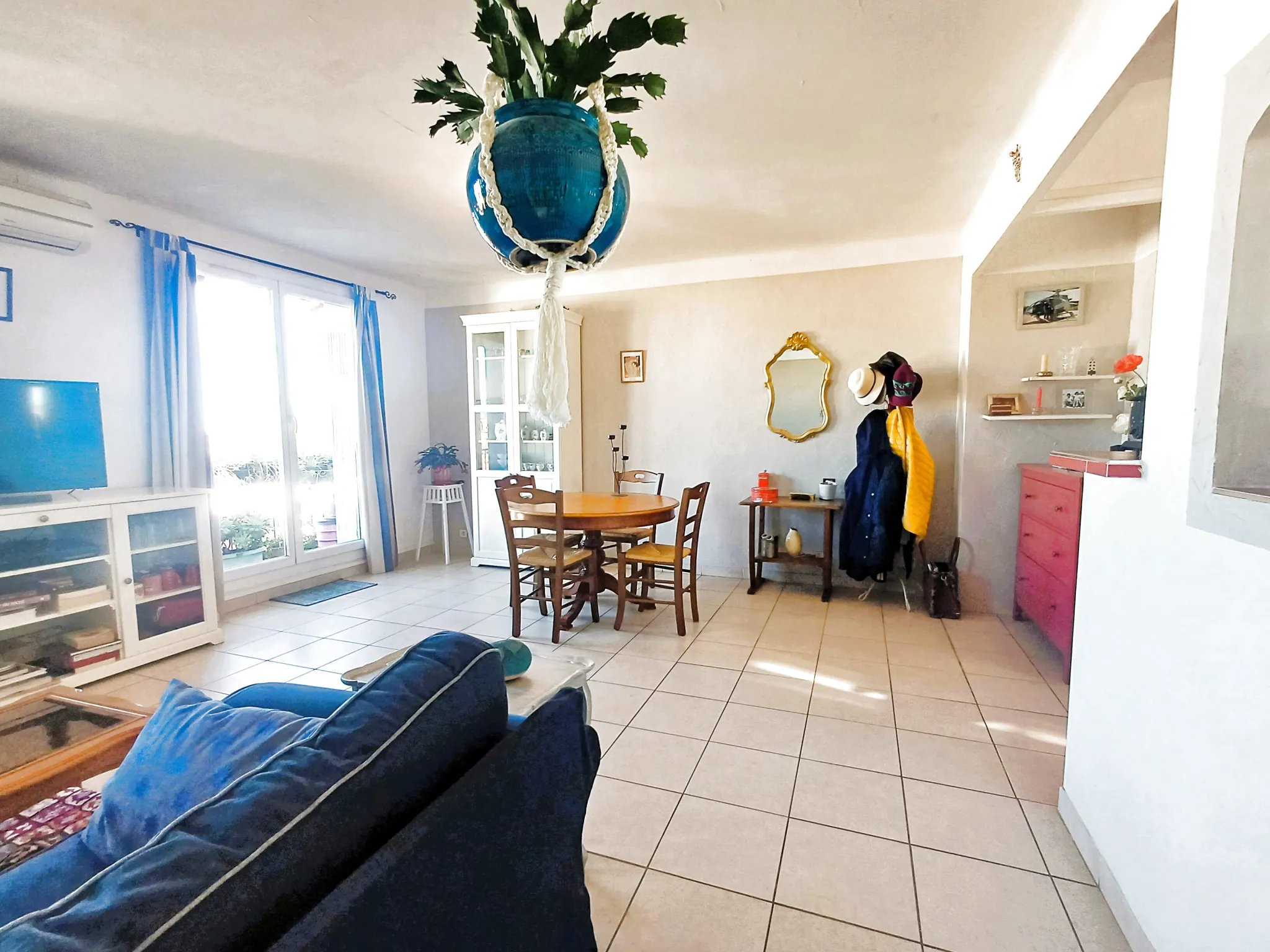 Appartement T3 à La Seyne-sur-Mer avec vue mer, balcon, et ascenseur 