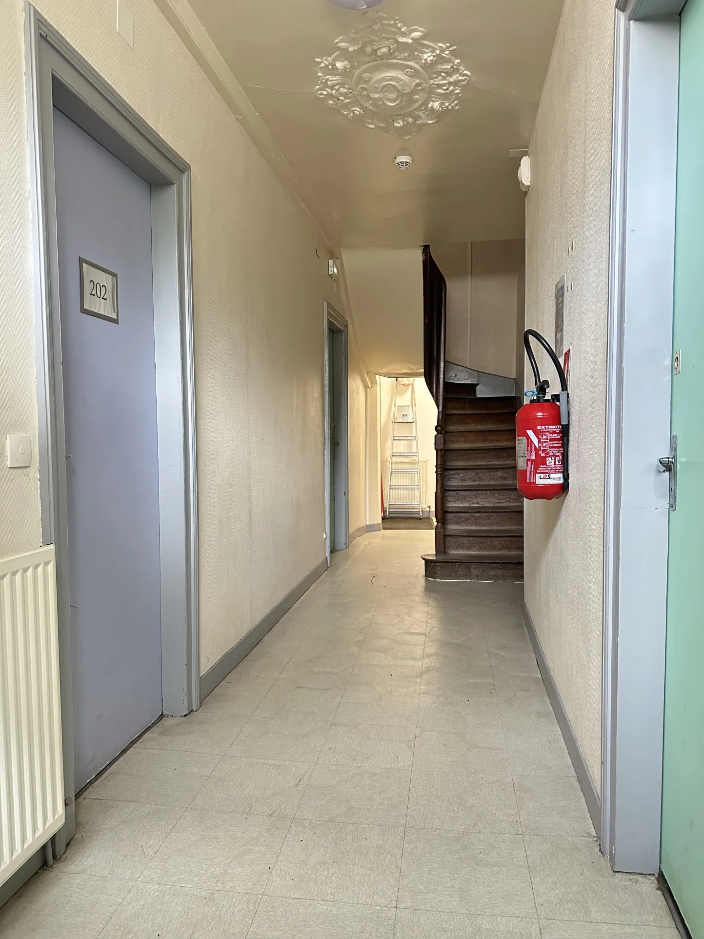 Immeuble d'investissement à La Ferté Macé - 514 m², 25 chambres, idéal pour location ou projet professionnel 