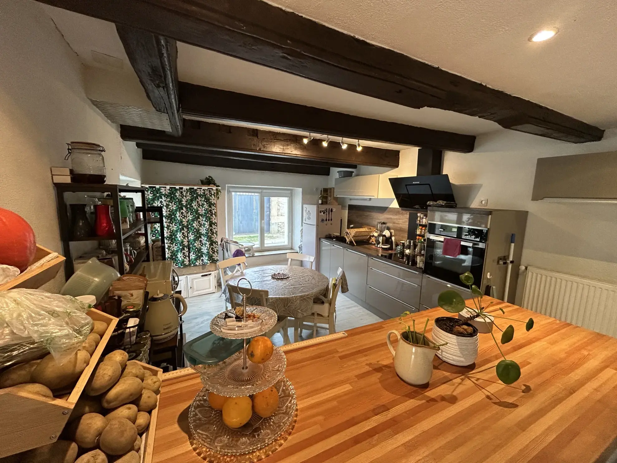 Maison de village rénovée à vendre à Sexey-les-Bois – 3 chambres et garage