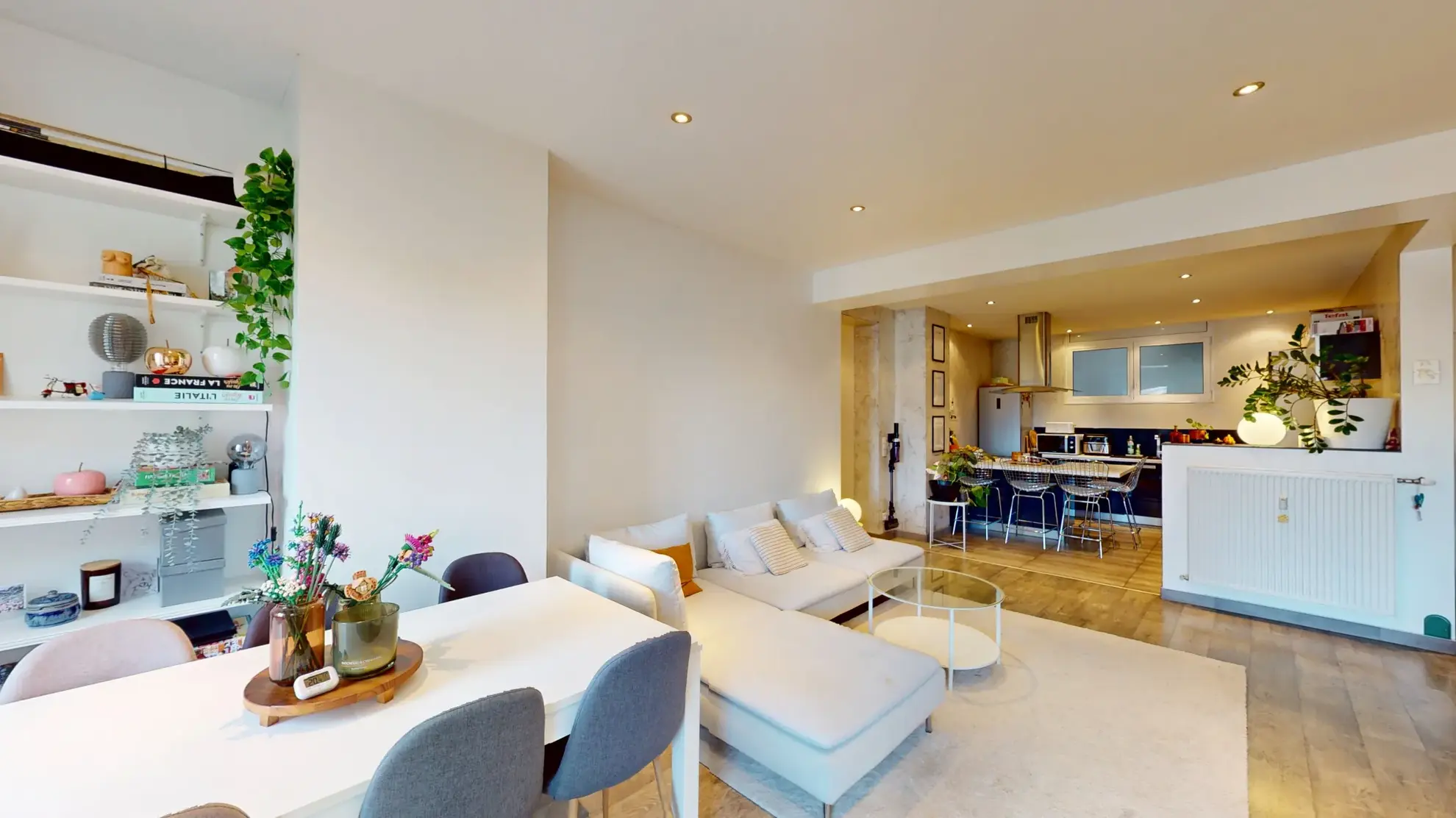 Charmant appartement T3 avec cour à Pontarlier, proche centre-ville 