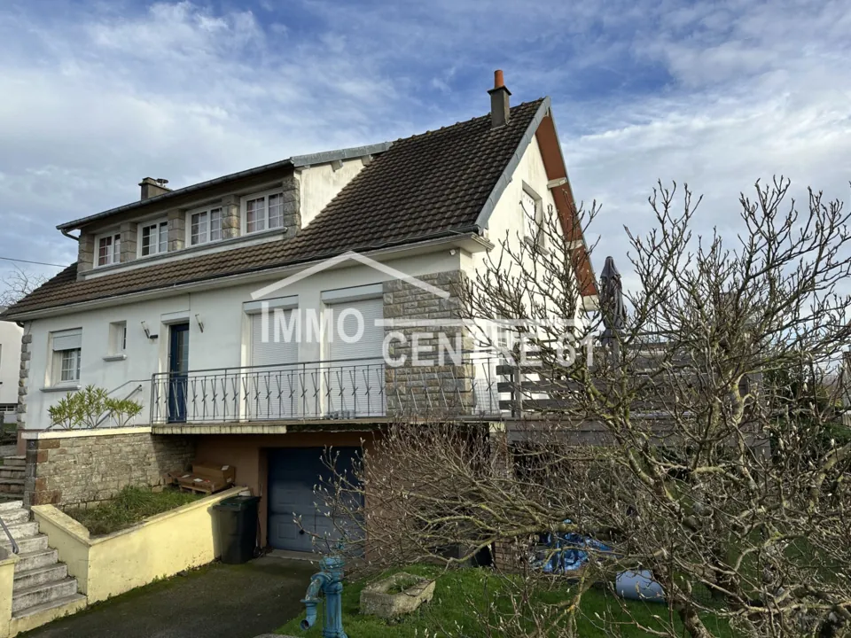 Belle maison 4 chambres avec sous-sol et terrain de 1035 m² à La Ferté Macé
