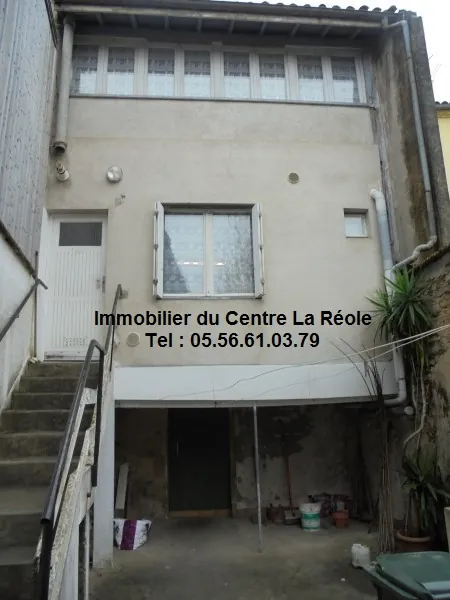 Maison de bourg de 100 m² à La Réole avec cour et cave