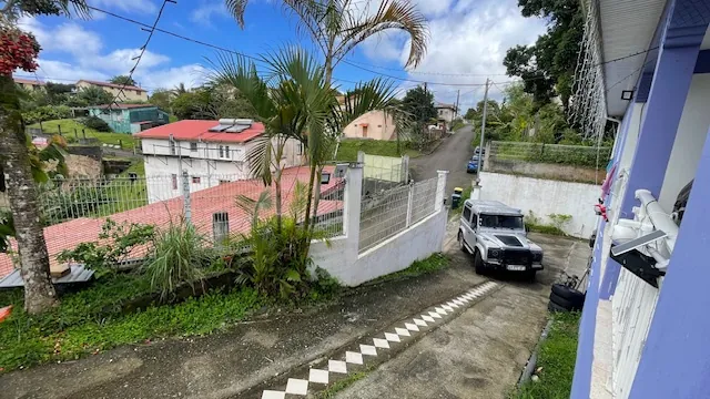 Maison F4 à vendre au Morne Rouge avec locataire en place 