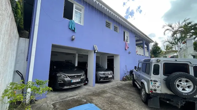 Maison F4 à vendre au Morne Rouge avec locataire en place 