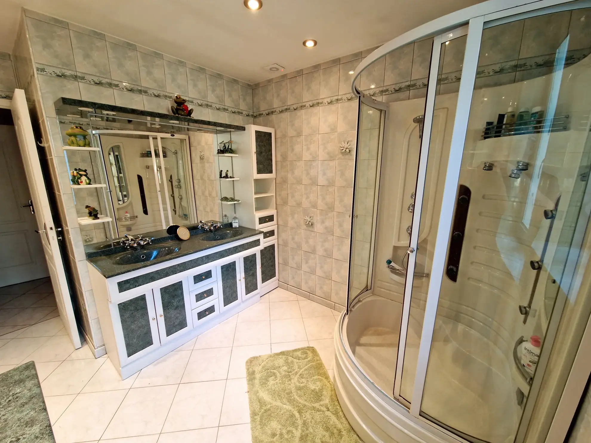 Maison spacieuse de 171 m² à Serqueux avec jardin et garage 