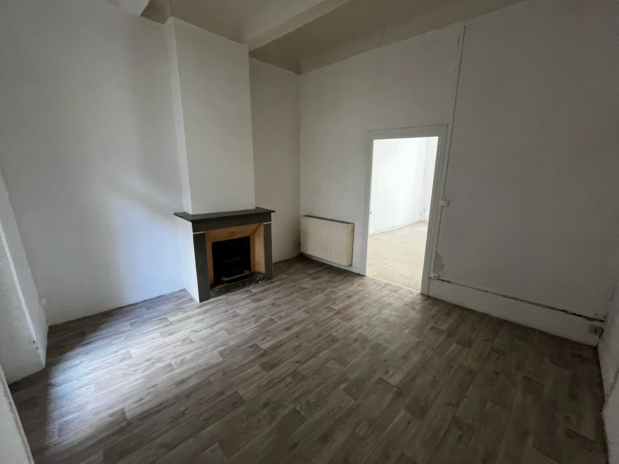 Immeuble de rapport à vendre à Alès, centre-ville, 4 appartements loués 