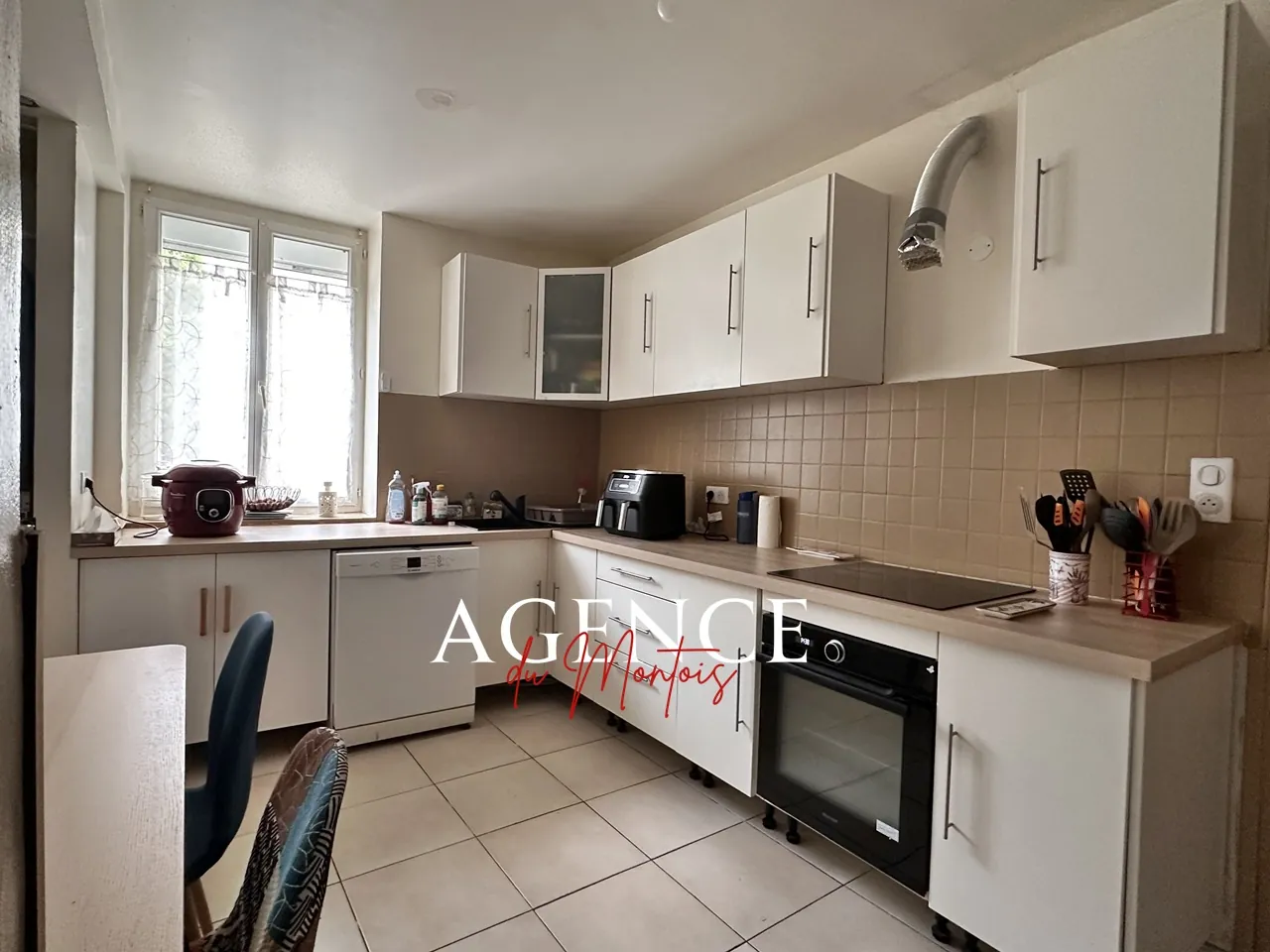 Maison de village à Bray-sur-Seine avec 5 chambres et chauffage électrique 