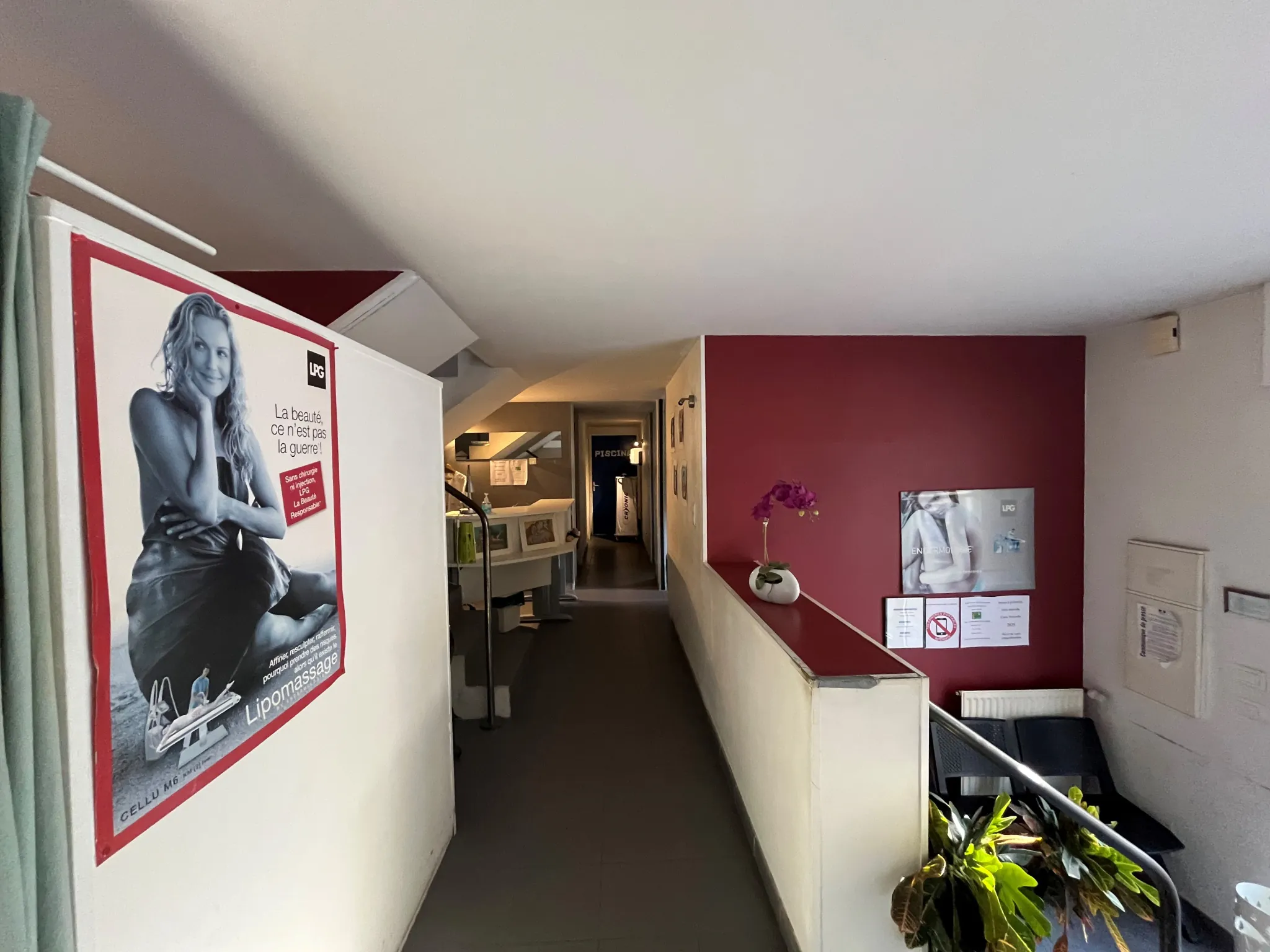 Local professionnel de 144 m² à Générac avec potentiel de transformation 