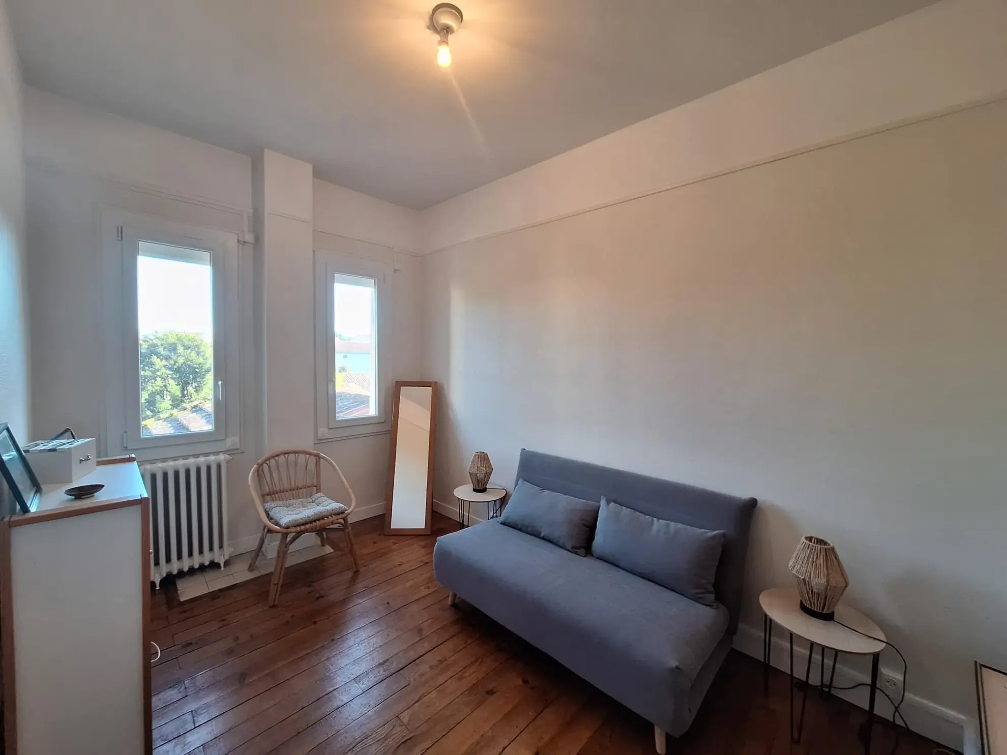 Maison de ville rénovée de 100 m² avec jardin à Bergerac 