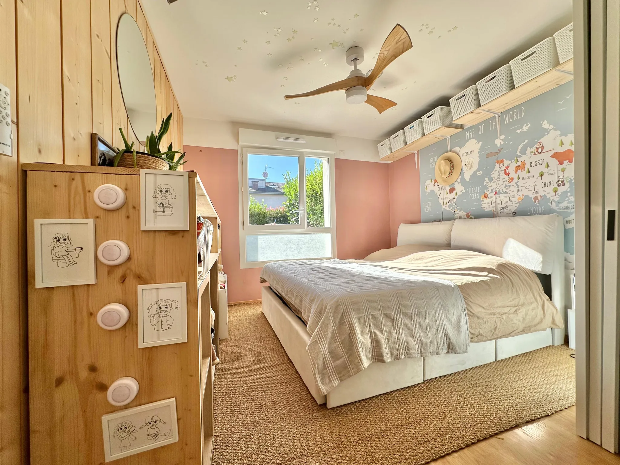 Appartement lumineux avec terrasse et jardin à Villy le Pelloux 