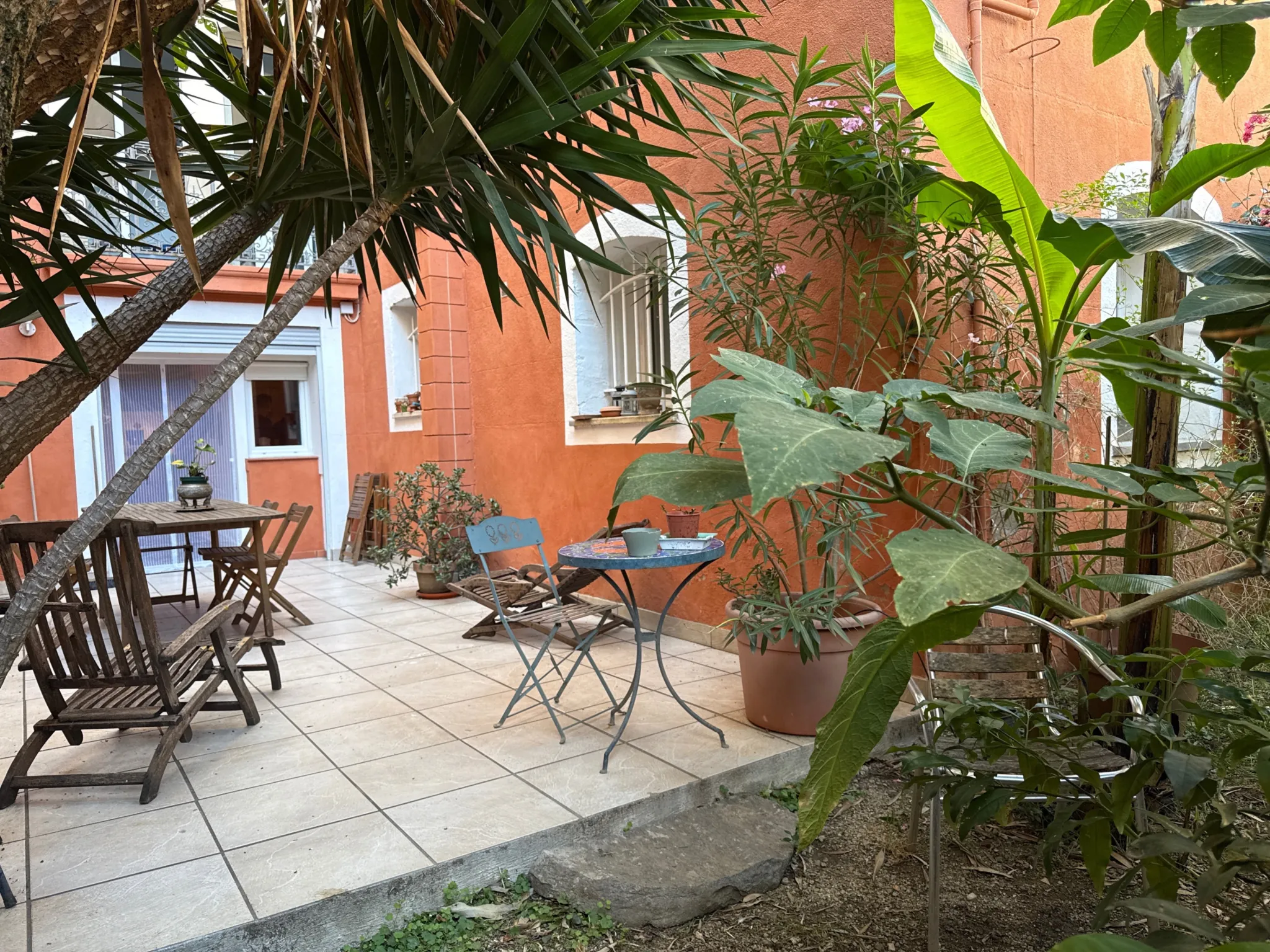 Appartement de charme avec jardin et terrasses à Amélie-les-Bains-Palalda