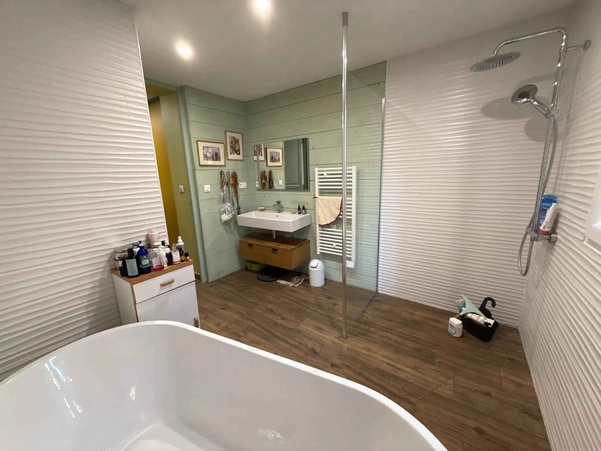 Appartement de charme avec jardin et terrasses à Amélie-les-Bains-Palalda 