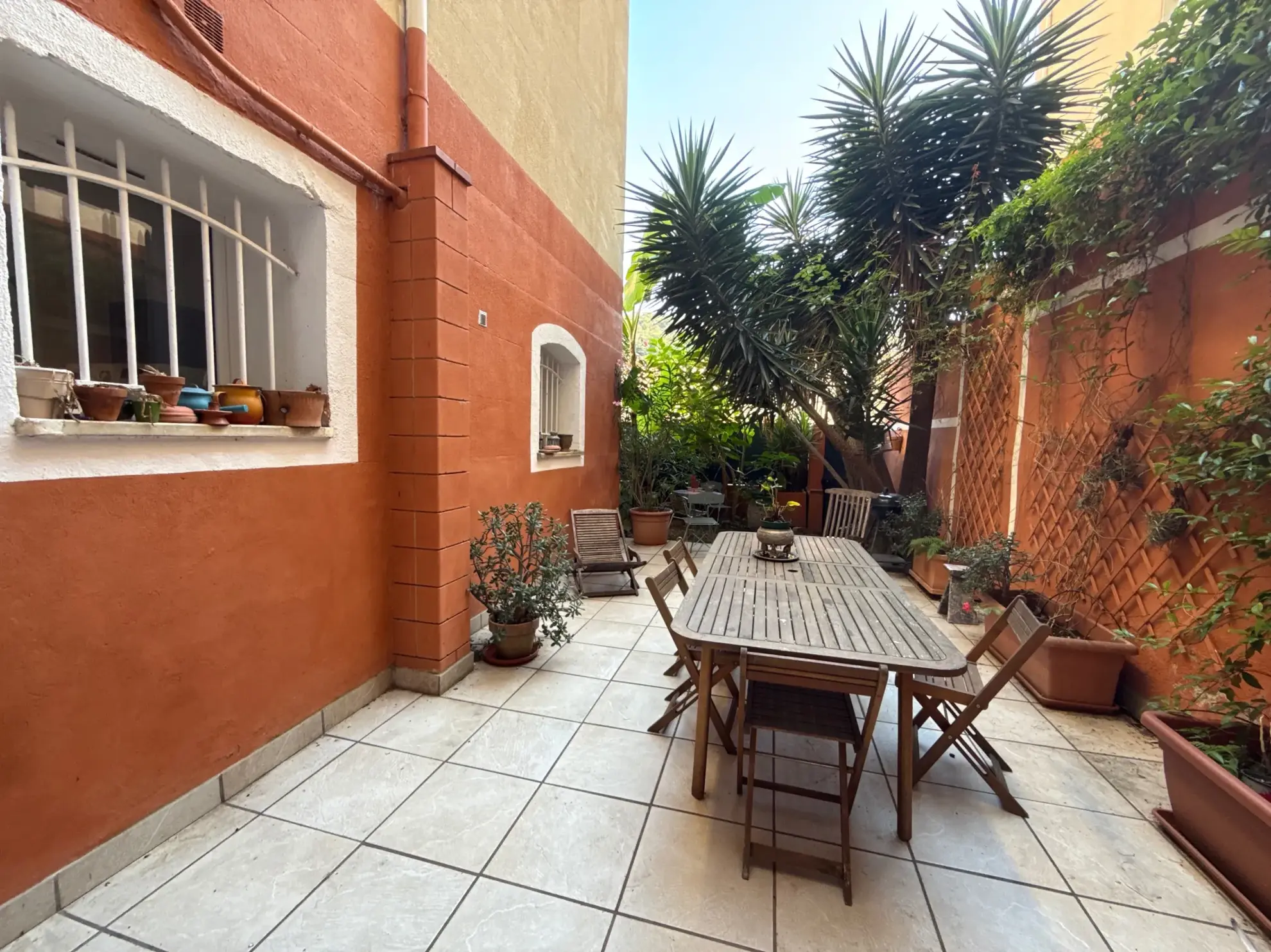 Appartement de charme avec jardin et terrasses à Amélie-les-Bains-Palalda 