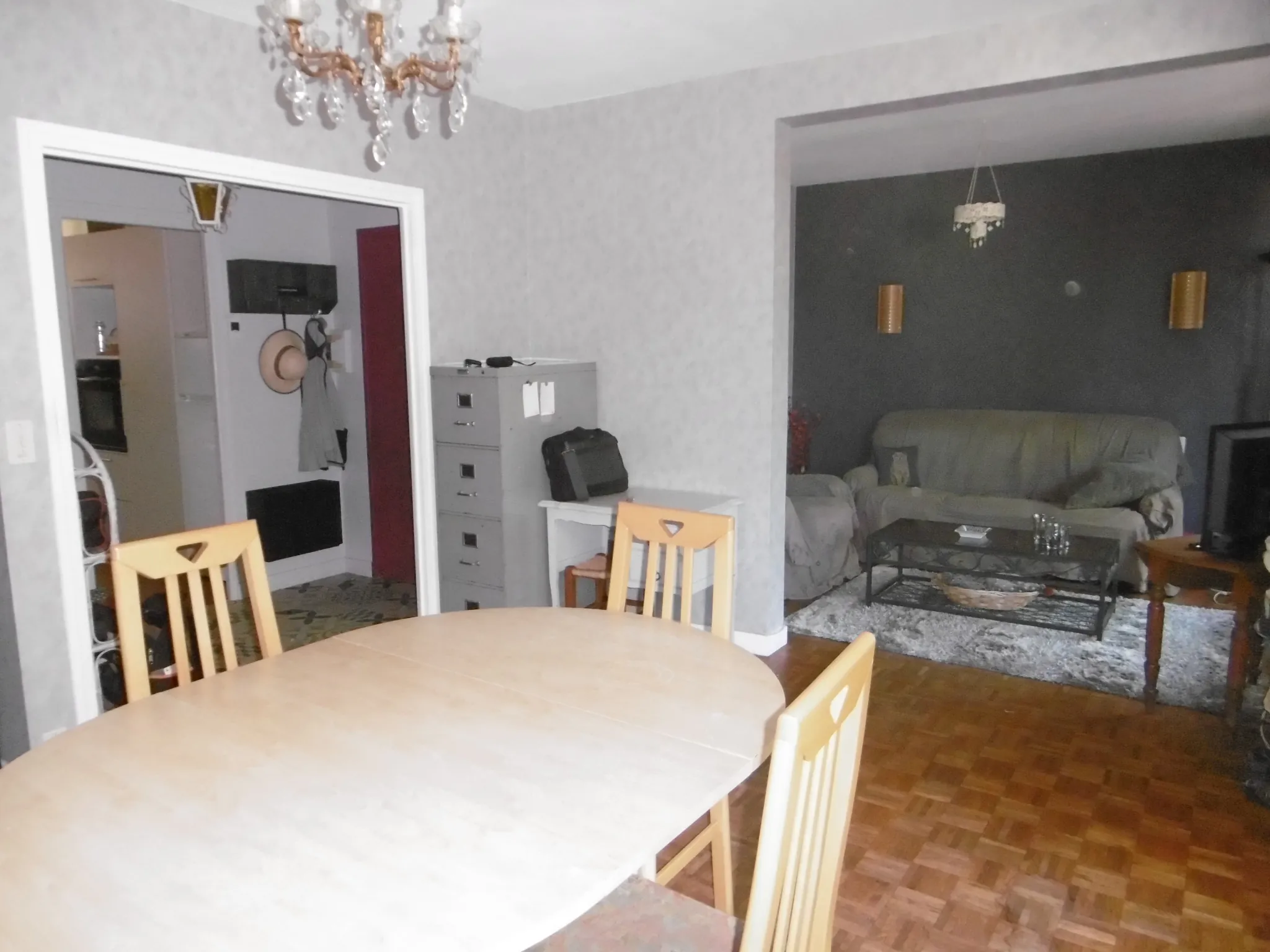 Appartement lumineux de 76 m² avec balcon et garage à Périgueux proximité centre-ville 