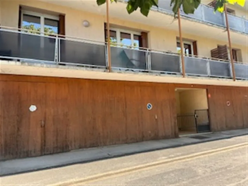 Appartement lumineux de 76 m² avec balcon et garage à Périgueux proximité centre-ville 