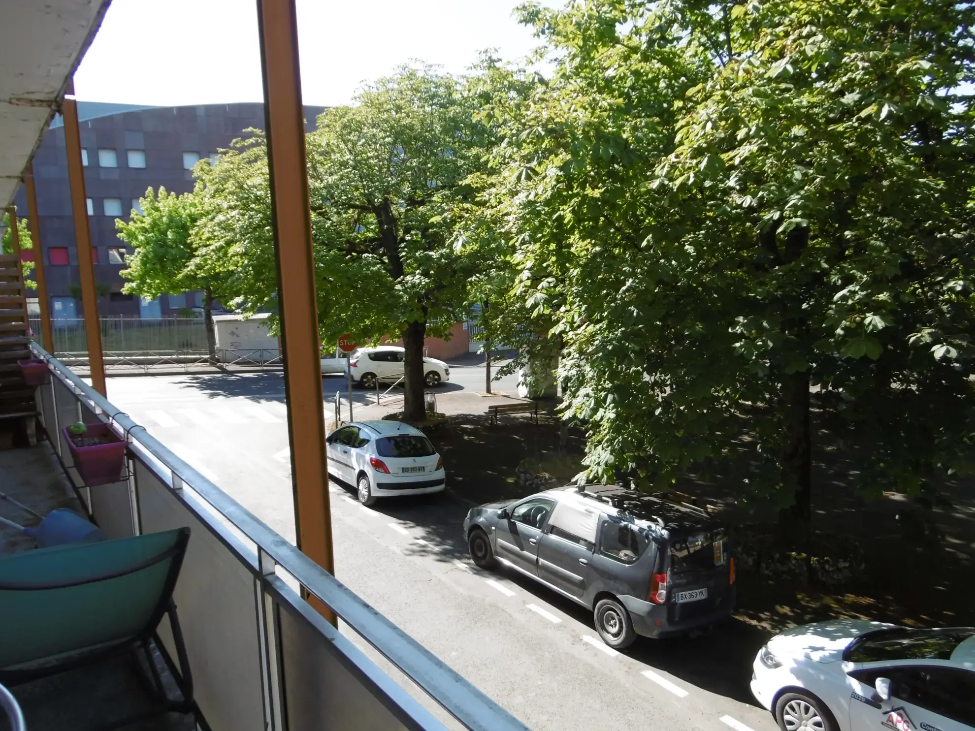 Appartement lumineux de 76 m² avec balcon et garage à Périgueux proximité centre-ville 