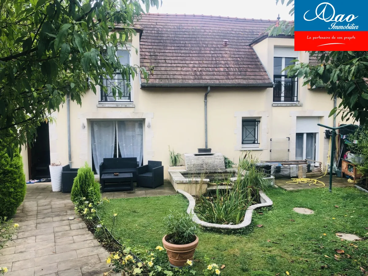 Maison 5 pièces avec garage, jardin clos, proche Troyes