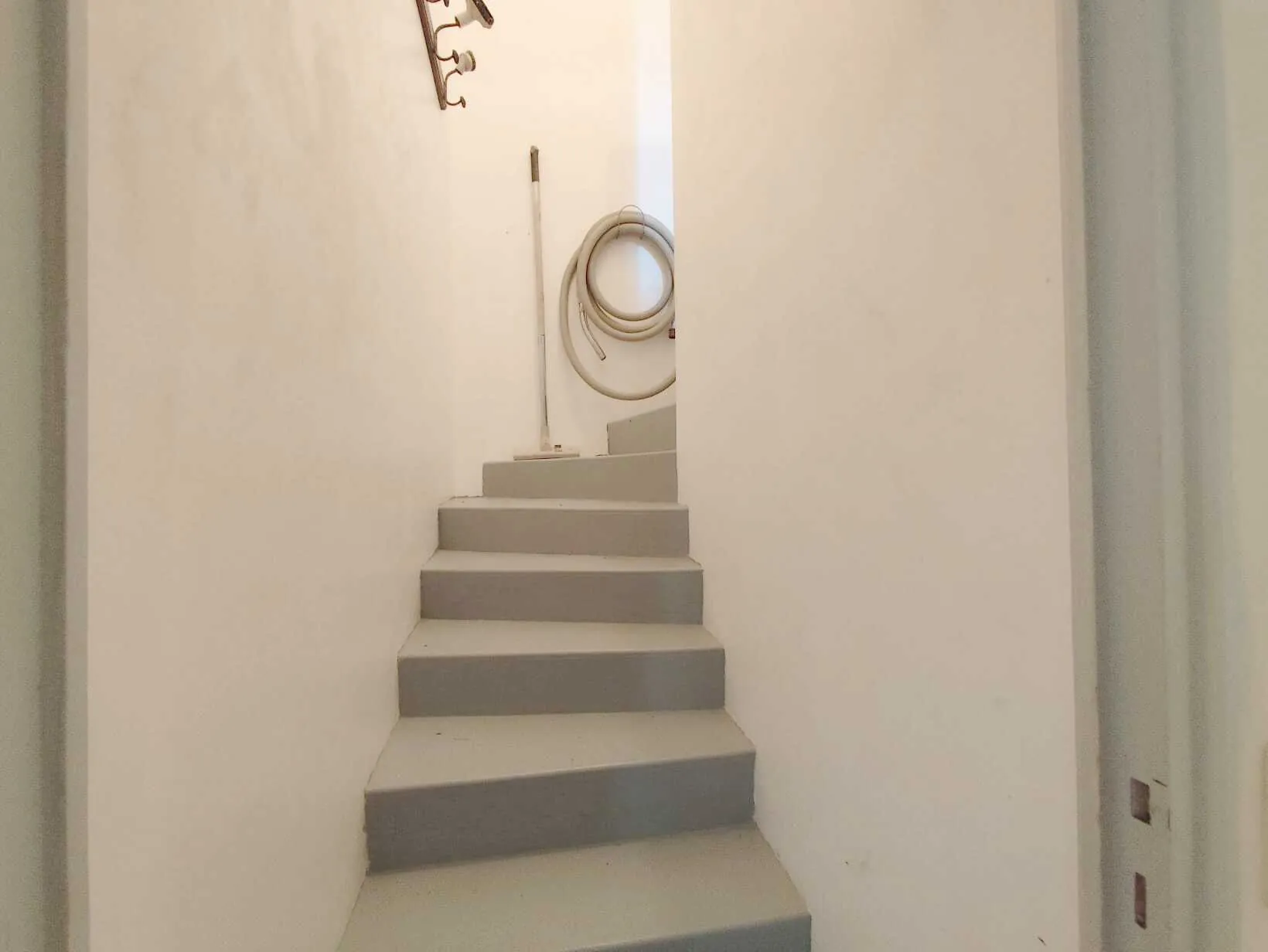 Maison spacieuse avec Annexe et terrain à Saint Victeur - Investissez dès aujourd'hui 