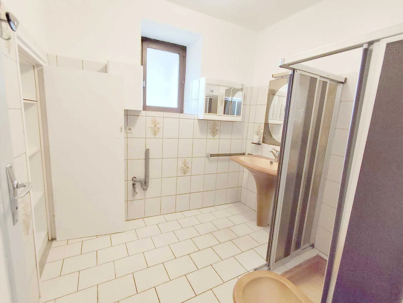 Maison spacieuse avec Annexe et terrain à Saint Victeur - Investissez dès aujourd'hui 