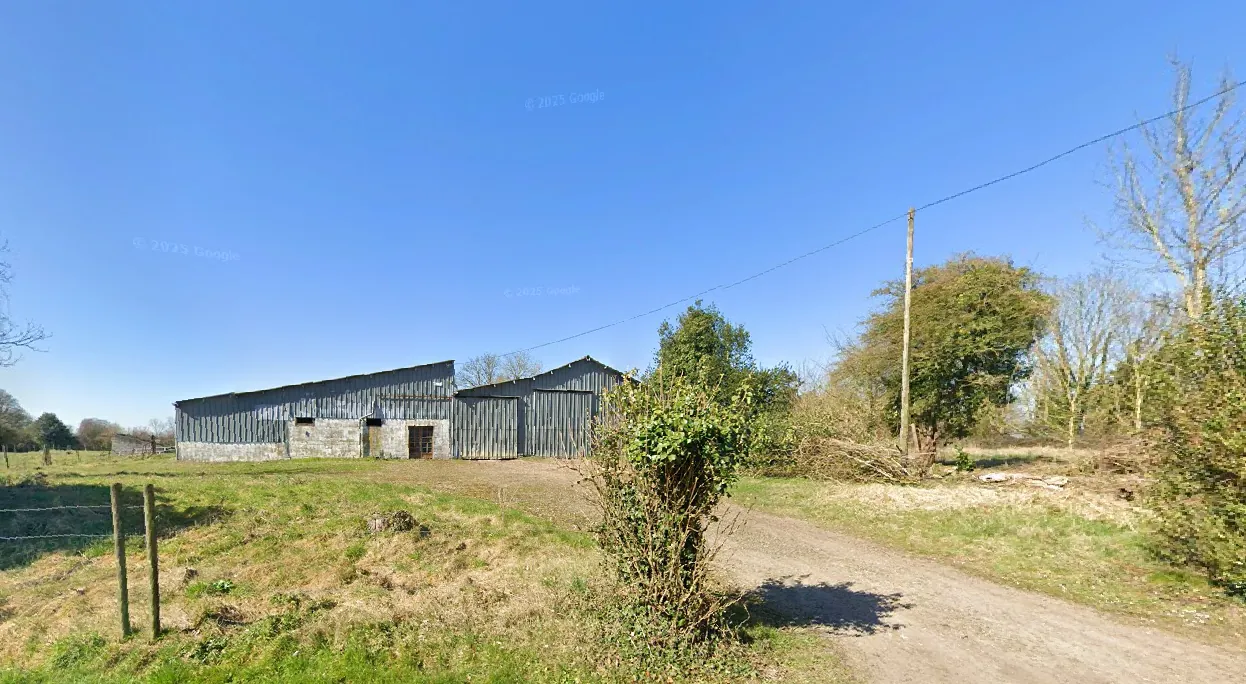 Hangar agricole de 600 m² à vendre sur terrain de 8 439 m² à Coulonvillers
