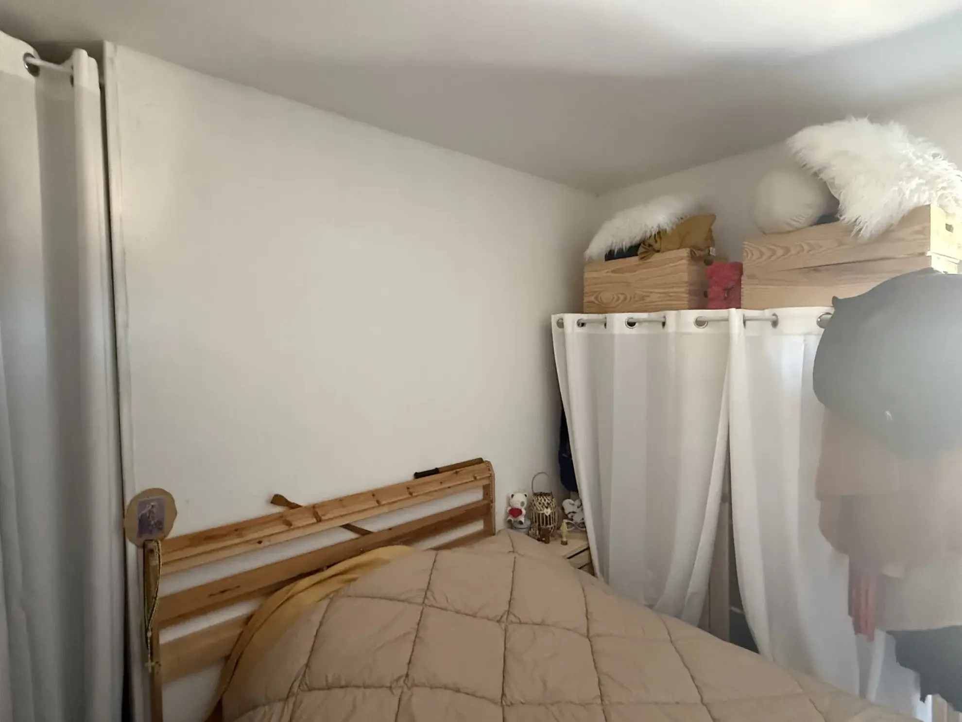 Investissement immobilier à Montbard avec 3 appartements et potentiel locatif élevé 