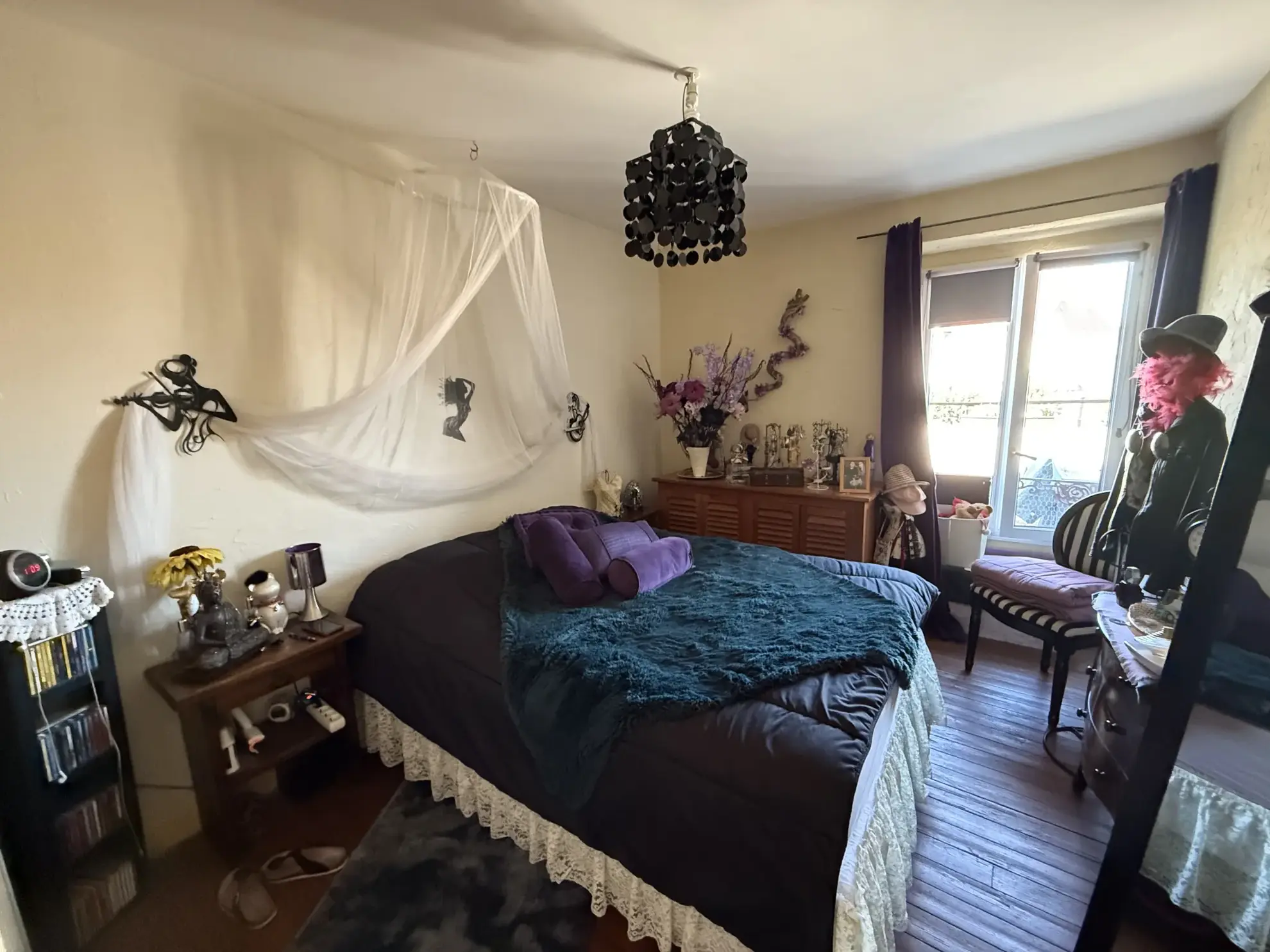 Investissement immobilier à Montbard avec 3 appartements et potentiel locatif élevé 