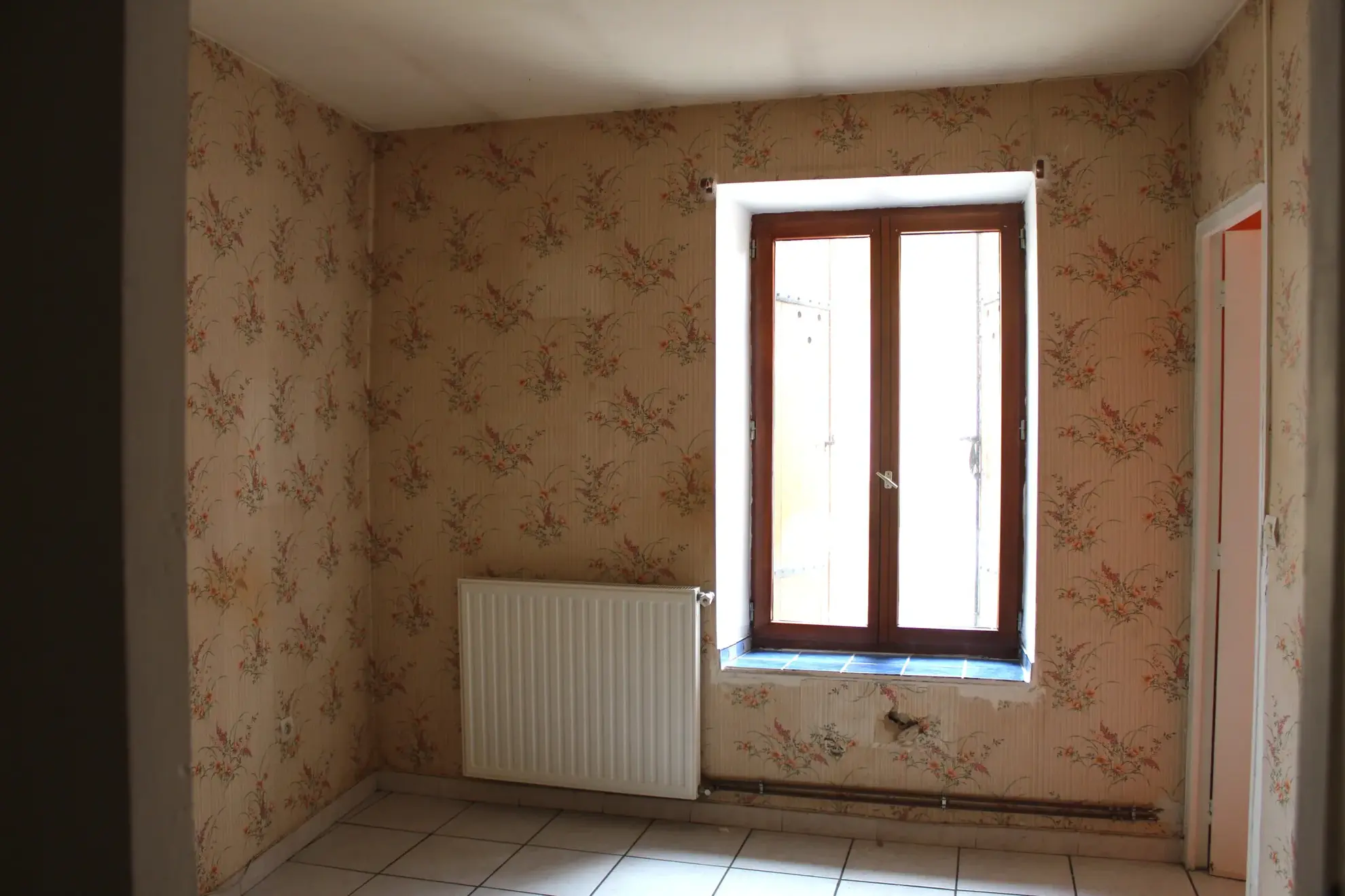 Appartement T2 bis à rénover de 48 m² au centre de Nîmes 
