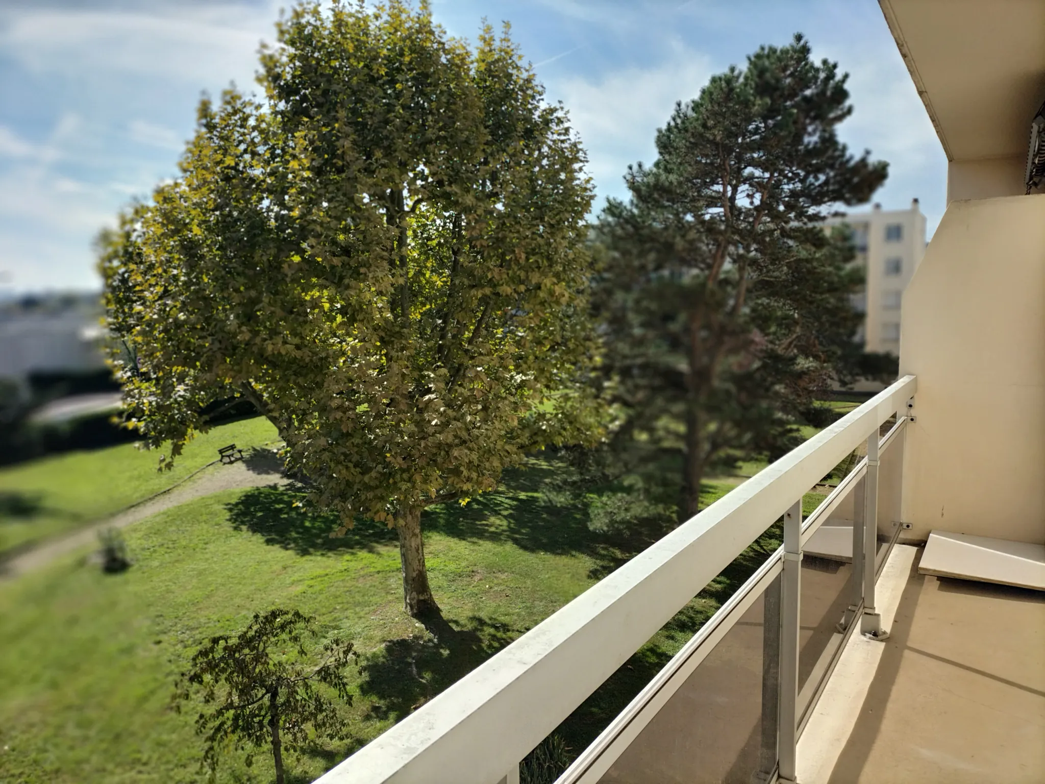 Appartement T4 à vendre à Lyon 8ème dans quartier Moulin à Vent 