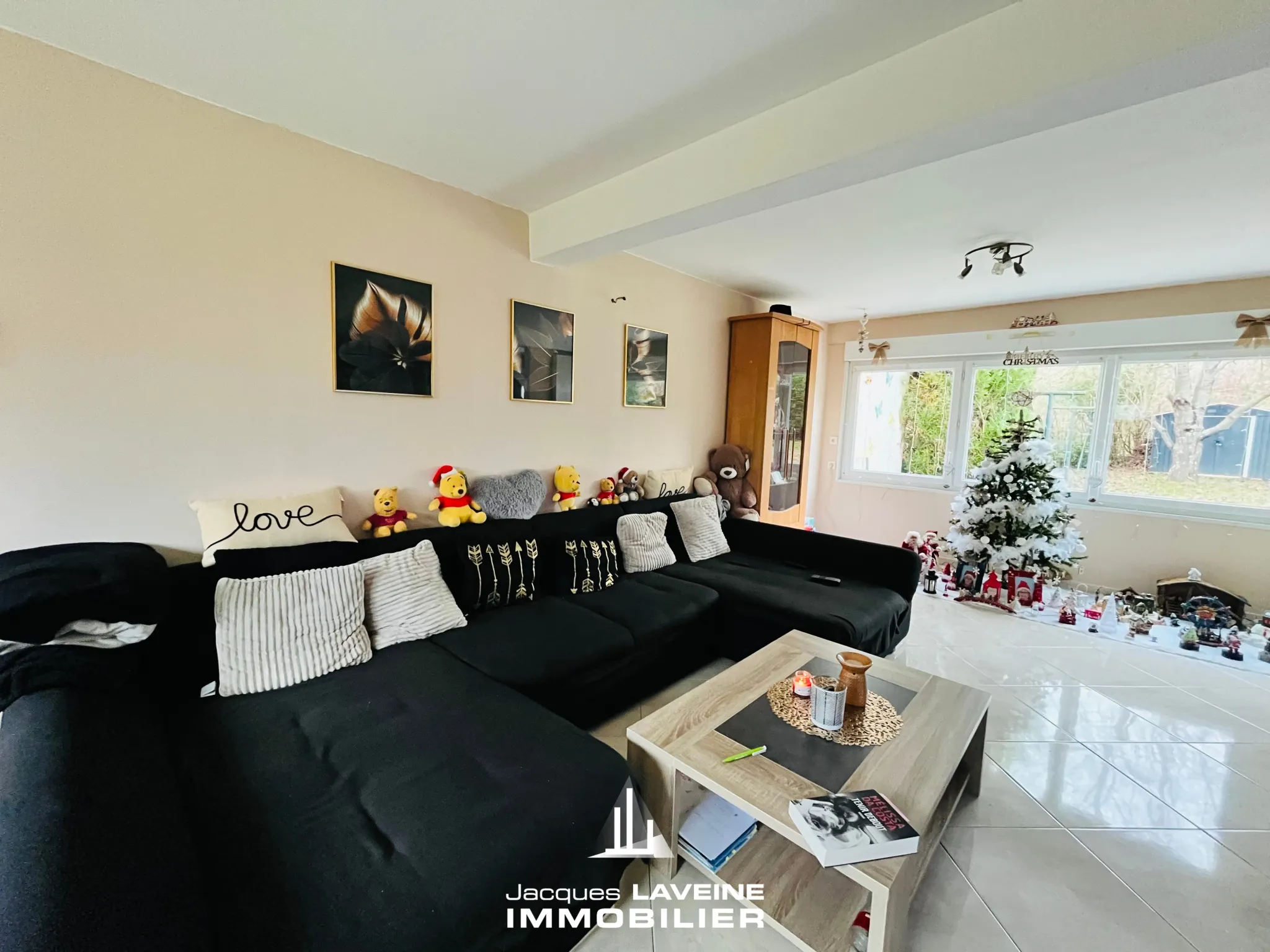 Maison à Metz Louée pour Investisseurs avec 4 Chambres et Jardin