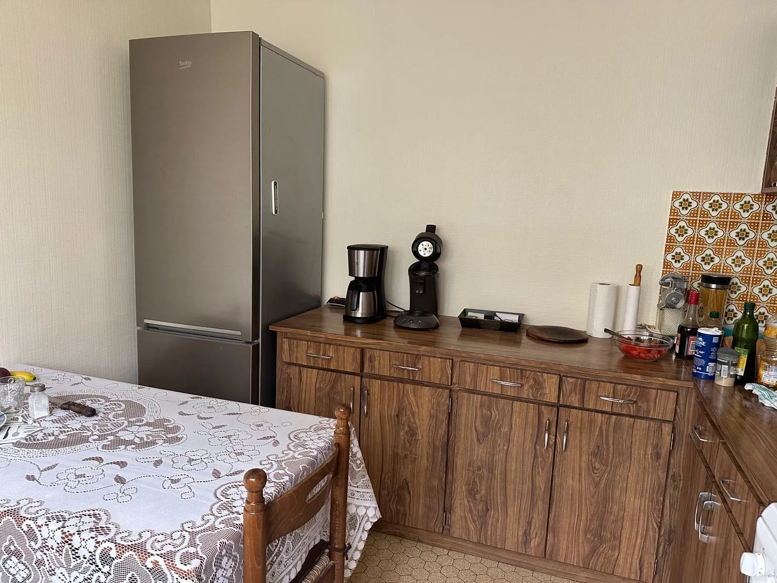 Pavillon avec sous-sol, proche collège à Cercy la Tour 