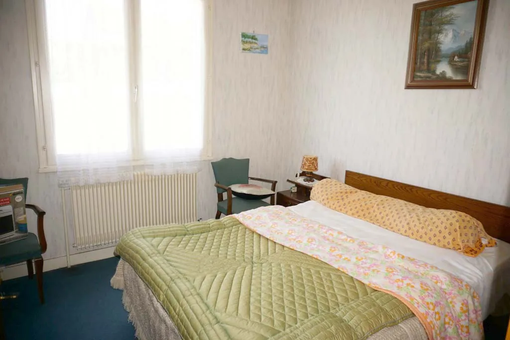 A vendre maison avec sous-sol à GUEUGNON – 82 m², vue dominante et terrain de 1015 m² 