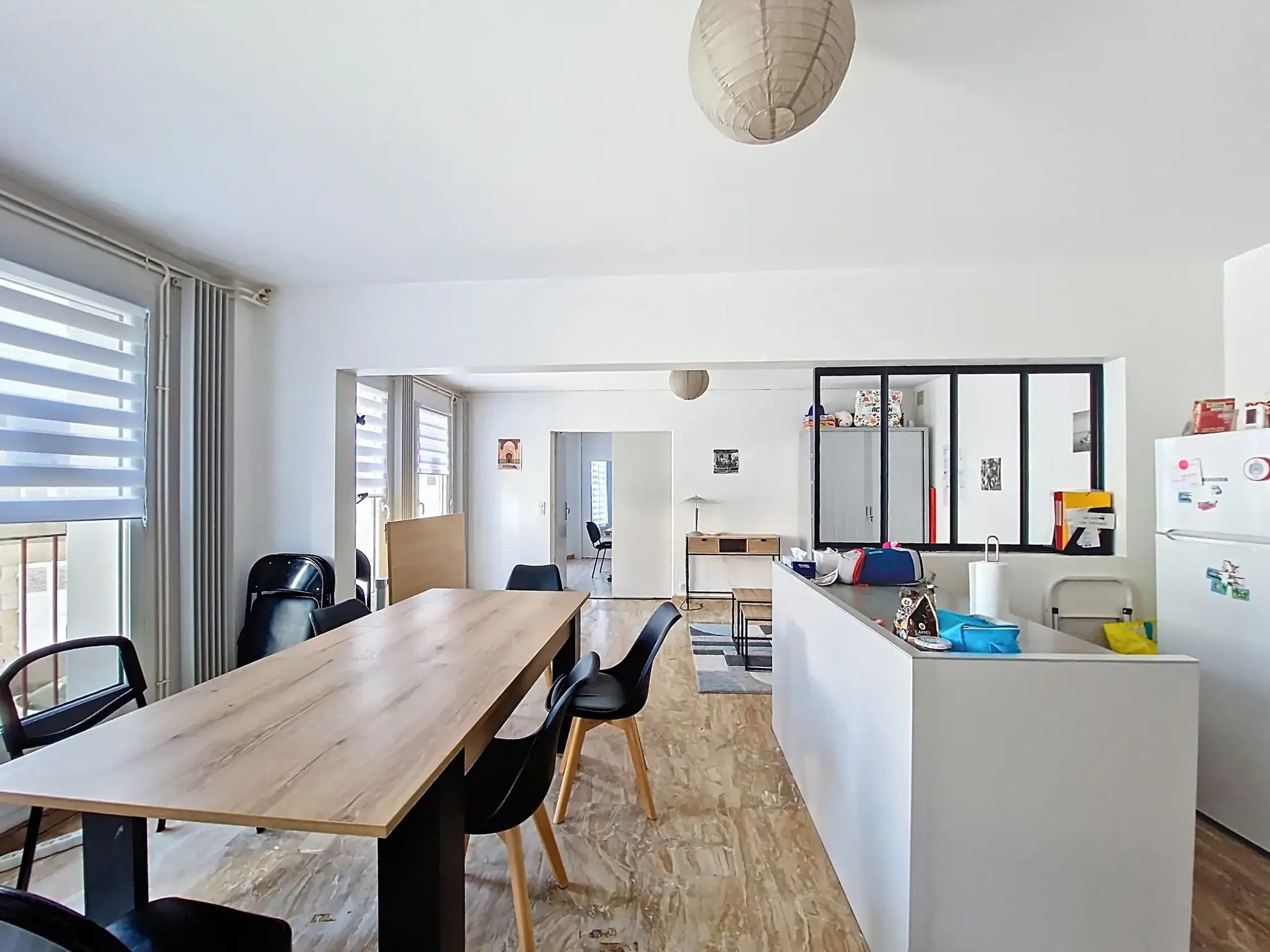 À vendre locaux commerciaux rénovés en centre-ville de Guéret, excellente opportunité d'investissement 