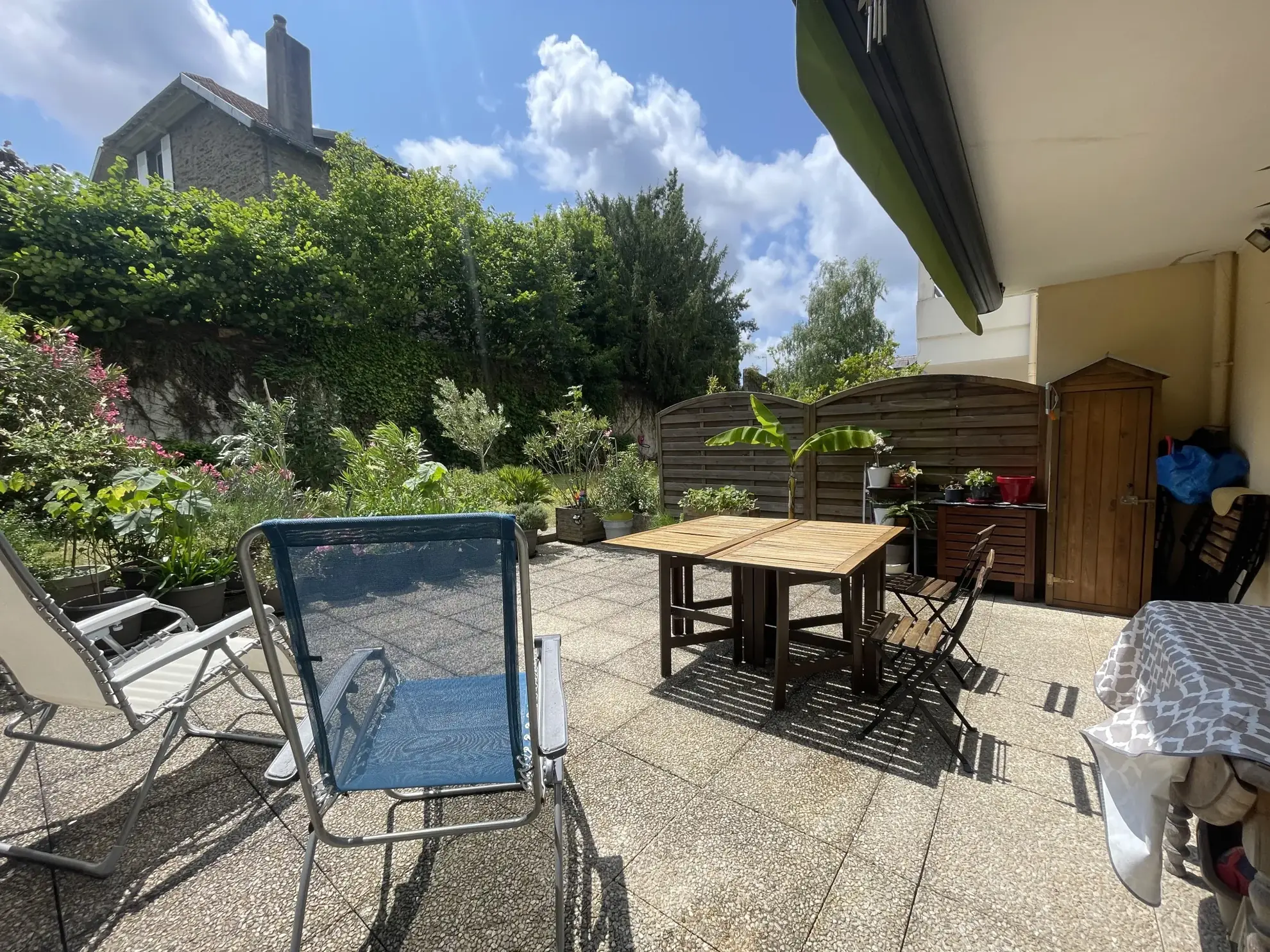 Appartement T3 rénové de 71 m² avec grande terrasse plein sud à Nantes