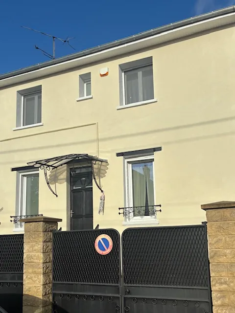 Maison 4 chambres avec sous-sol total et jardin à Nogent-sur-Oise 