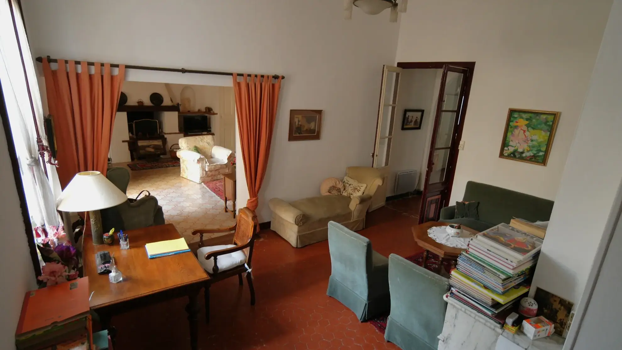 A vendre appartement T3 haussmannien à Narbonne avec balcon et terrasse 