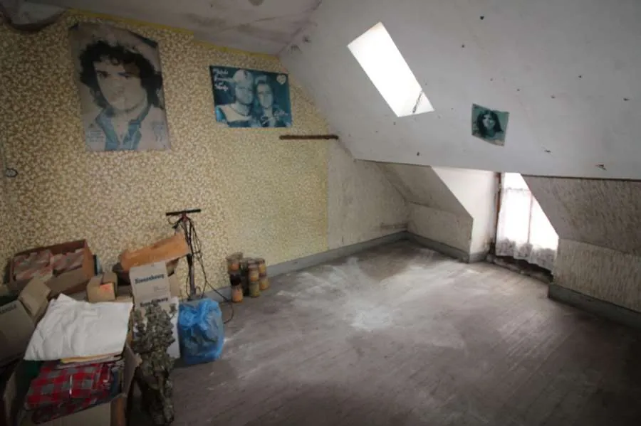 Maison ancienne à rénover à Clamecy avec jardin et accès au bief 