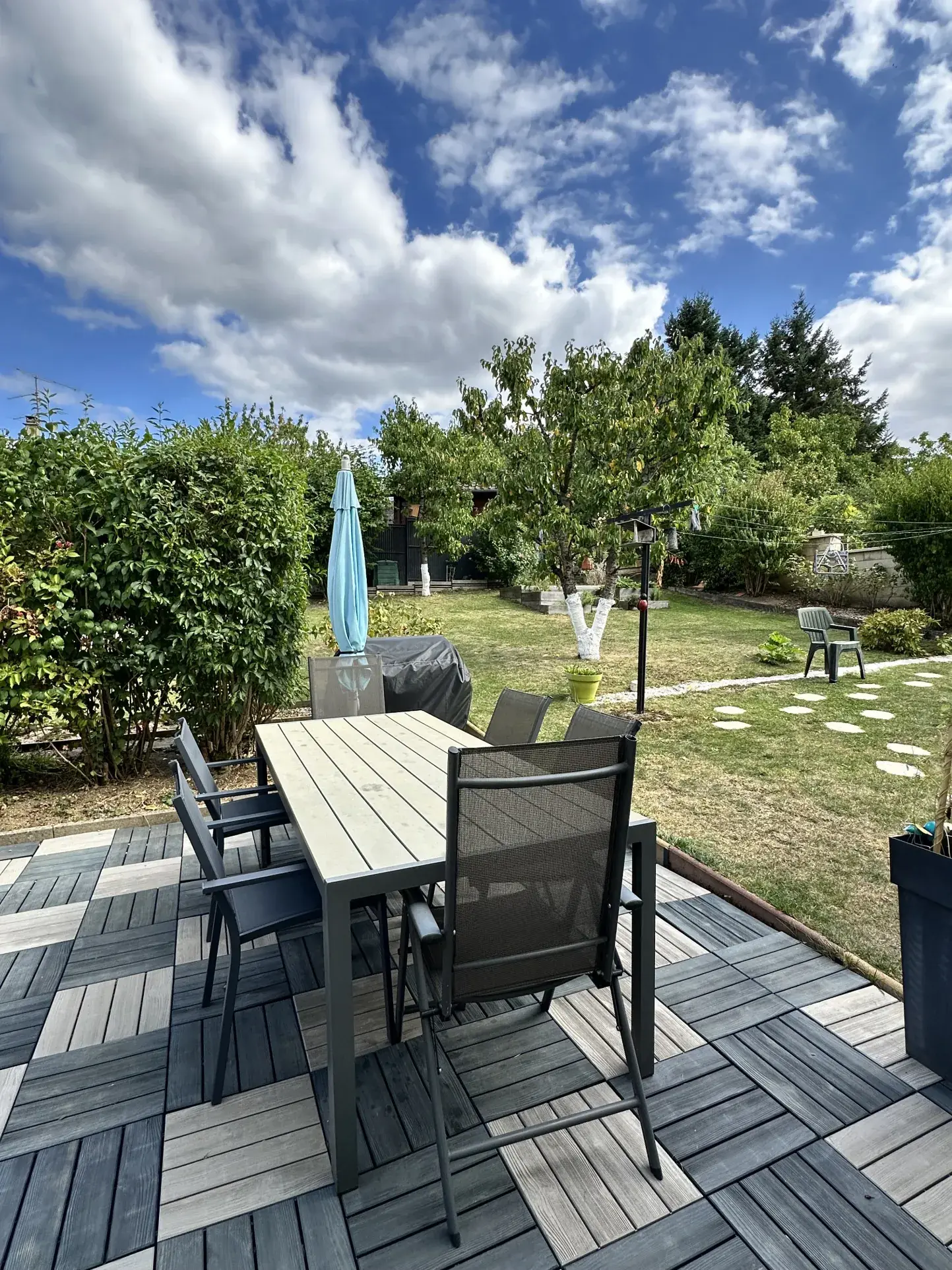 Belle maison familiale à Toul avec sous-sol, grand jardin et 4 chambres