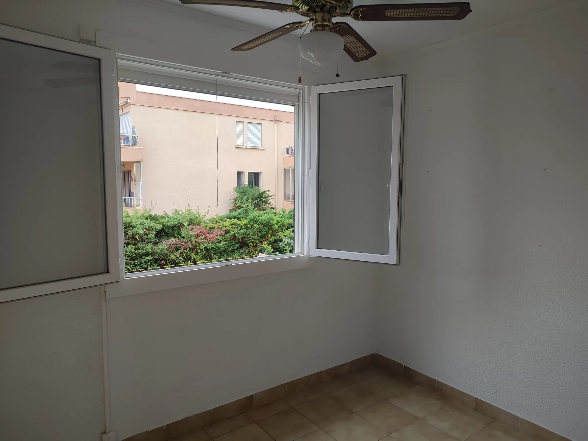 Appartement T2 avec terrasse et parking à Valras Plage - Exclu 