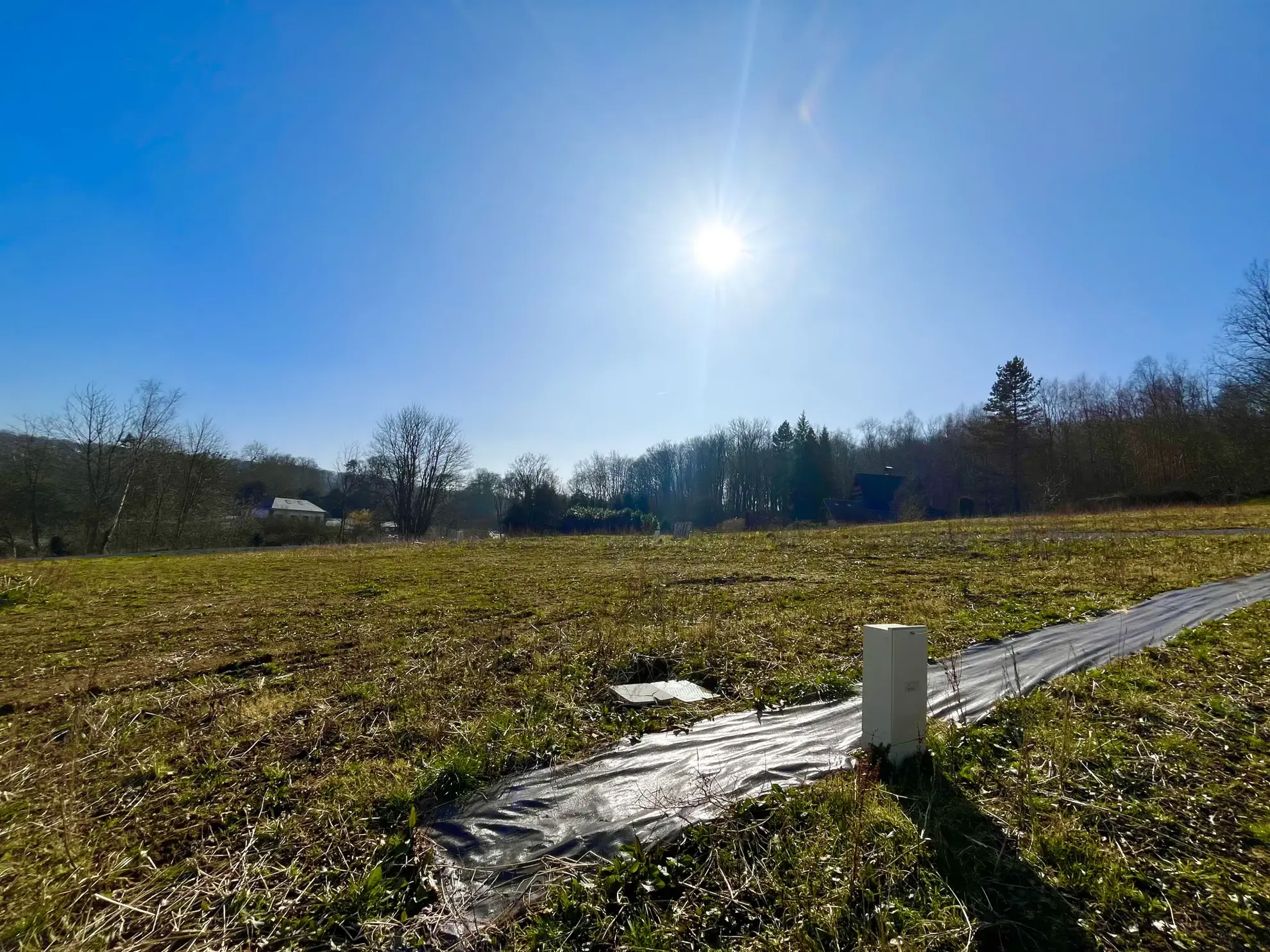 Terrain constructible de 608 m² à Clères, proche forêt et Rouen 