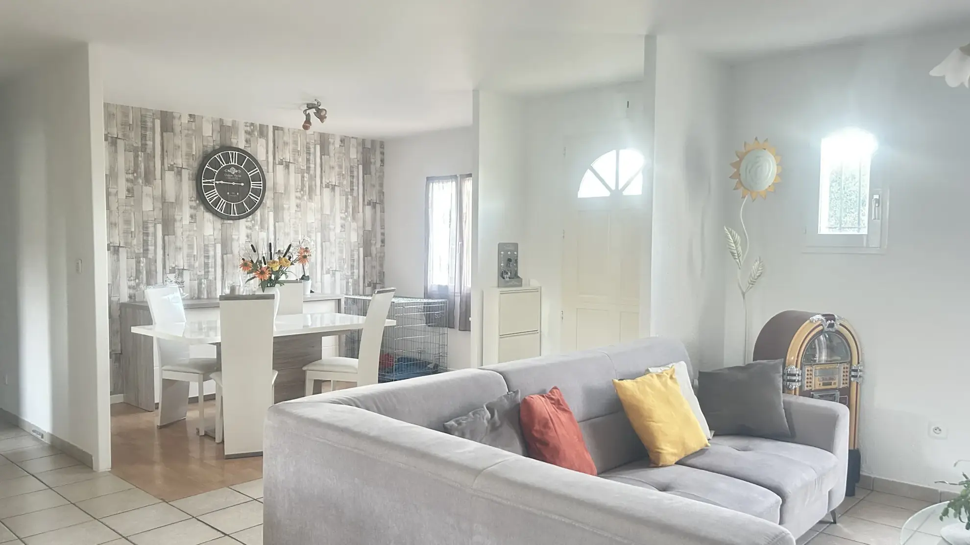 Joli pavillon à Chappes avec piscine, studio et garage proche Riom 