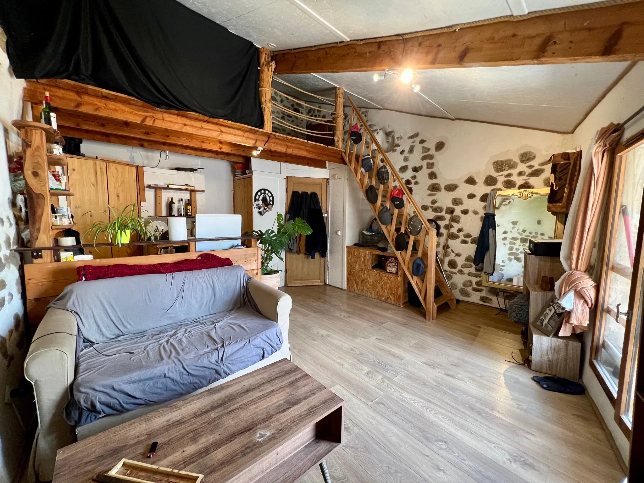 Immeuble à vendre au centre de Buis-Les Baronnies - Investissement et résidence