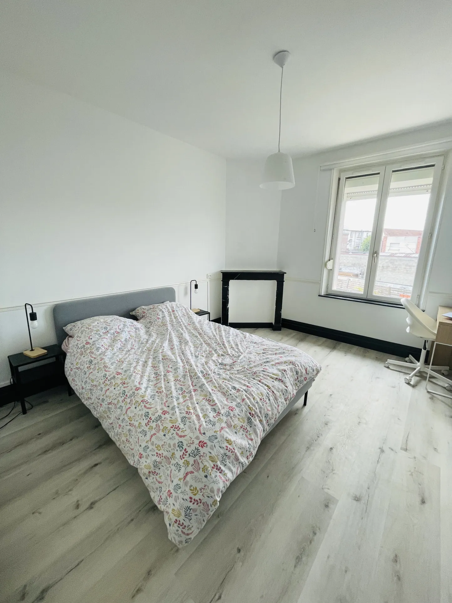 Maison 90m² avec cour privée à Saint-Quentin, sans travaux 